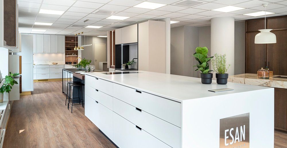 Esan Levykalusteen Helsinki Showroom Töölössä